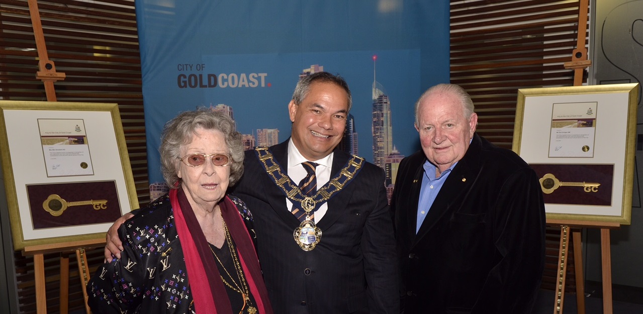 Dr Patrick Corrigan awarded Key to the City Bond University Gold